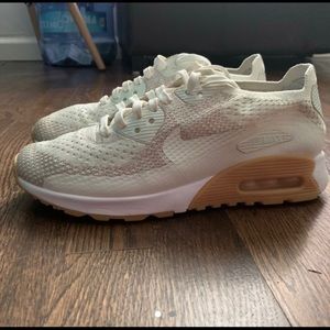 NIKE AIRMAX 90 FLYKNIT 2.0 COLOR SAIL WOMEN SIZE 7